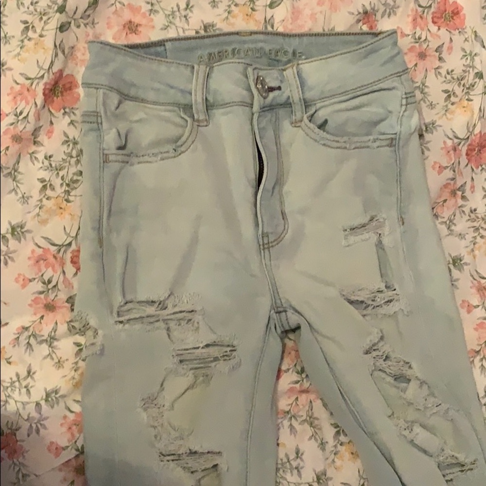 American Eagle ripped Jeans